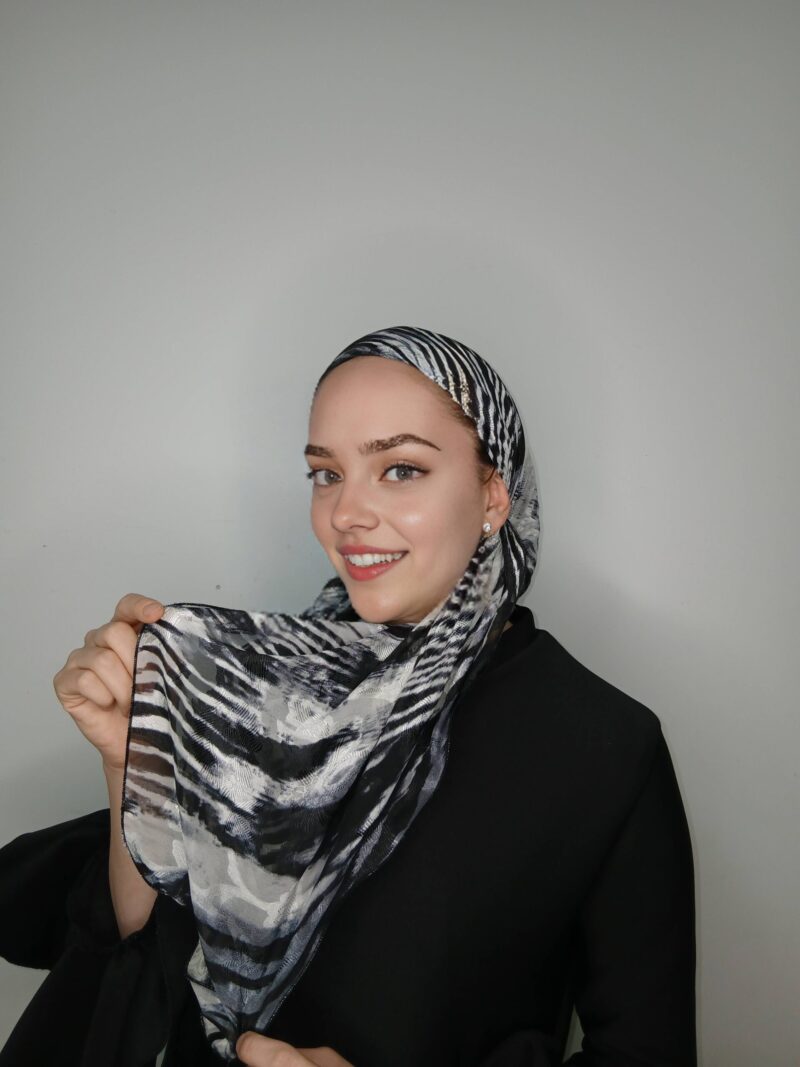 ⁦שיפון הדפס זברה שחור אפור⁩ – תמונה ⁦5⁩