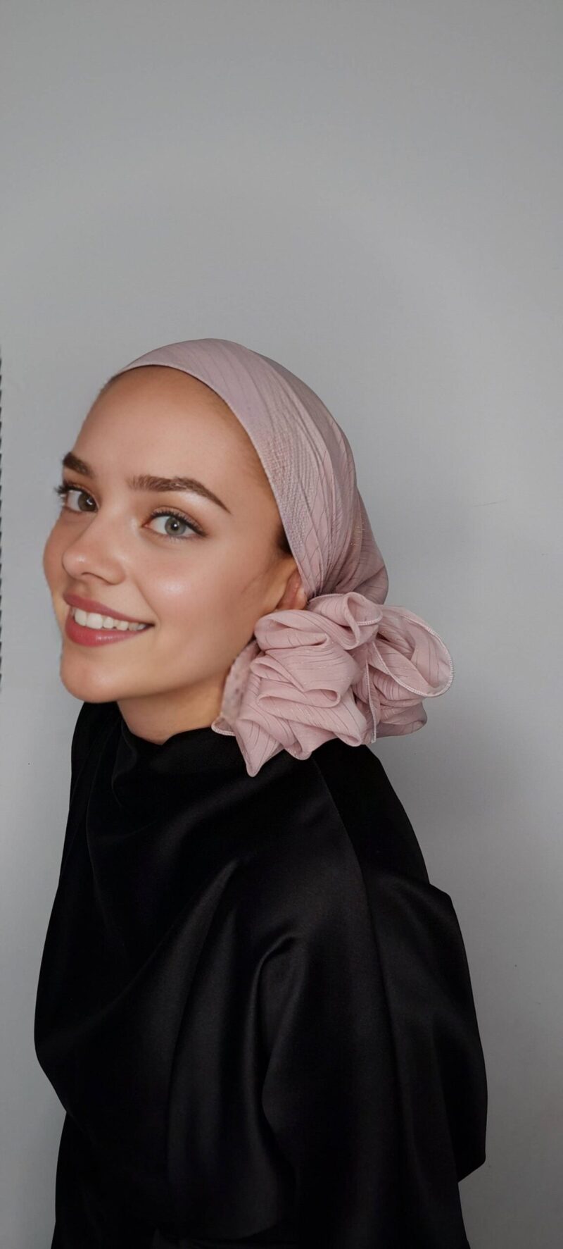 ⁦שיפון ורוד נוצצת חגיגית⁩ – תמונה ⁦2⁩