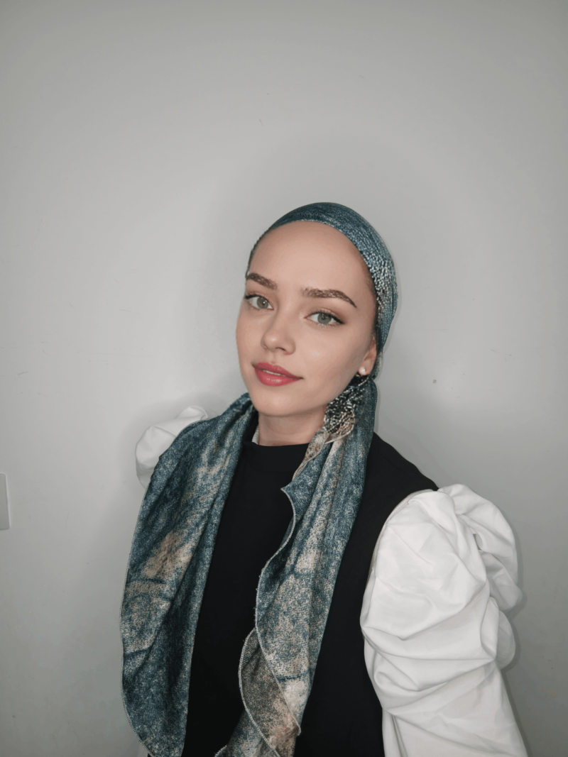 ⁦קרפ סאטן הדפס טורקיז⁩ – תמונה ⁦2⁩