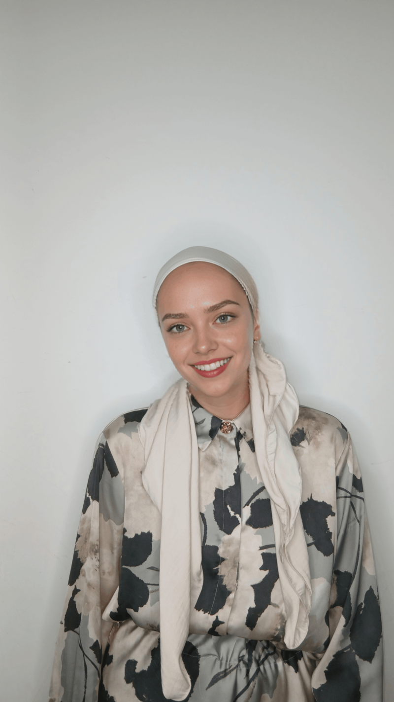 ⁦קרפ סאטן צבע אבן חלק⁩ – תמונה ⁦4⁩
